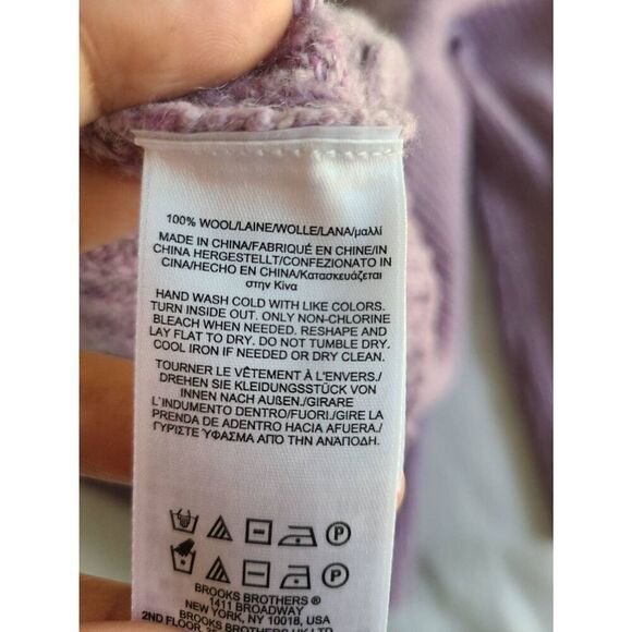 Brooks Brothers Pullover Sweater Womens‎ Small Purple Ribbed V-Neck Italian Yarn - Picture 8 of 8